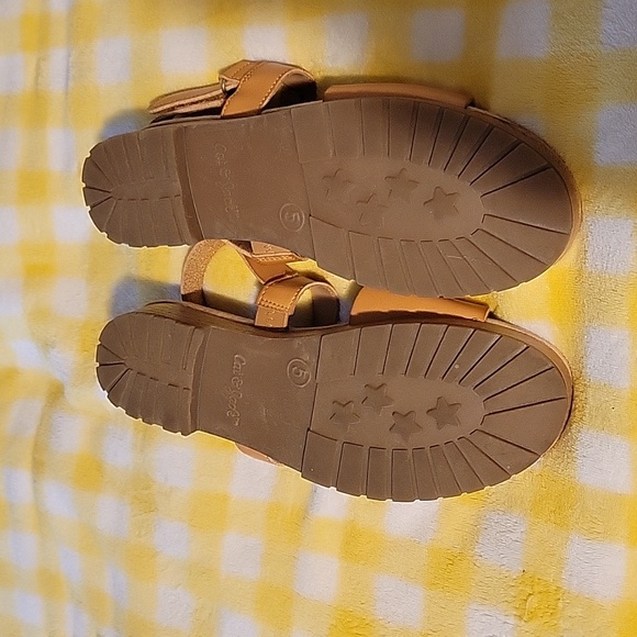 Girl's Cat & Jack Sandals - Picture 3 of 4